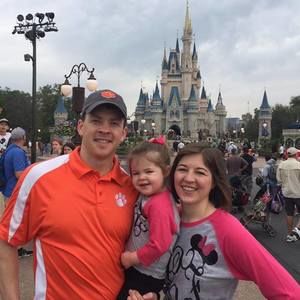 Meet your Posher, Lindsay